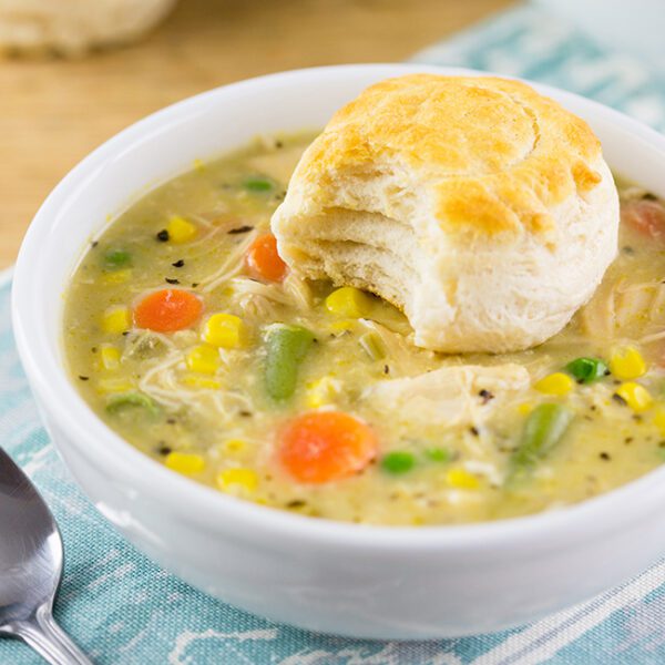 The Most Delicious & Easy Slow Cooker Chicken Pot Pie