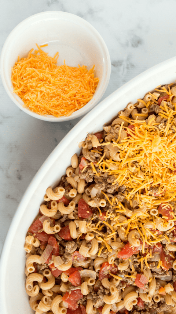 Easy Healthy Cheeseburger Casserole with Macaroni