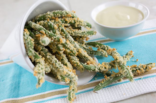 Healthy Green Bean Fries with Honey Mustard