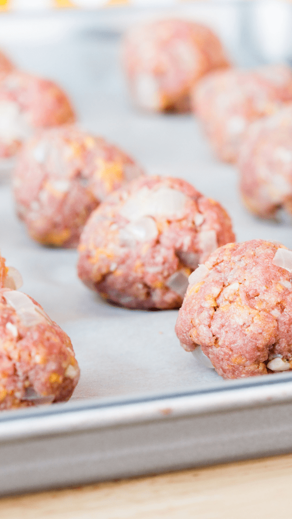 Low-Carb Cheeseburger Skewers Meatballs