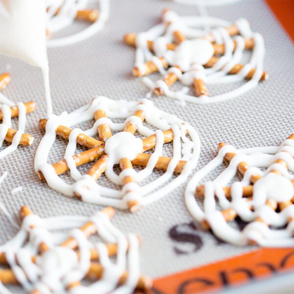 Chocolate Spider Halloween Pretzel Web