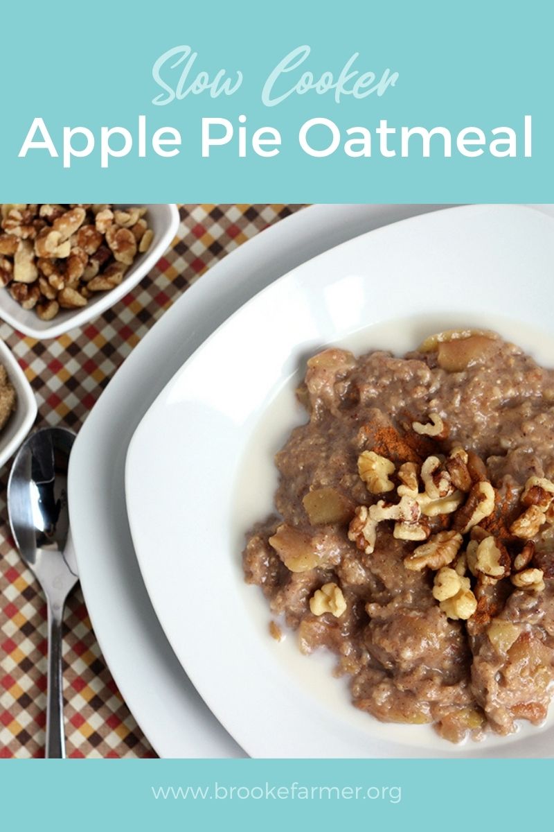 Slow Cooker Apple Pie Oatmeal