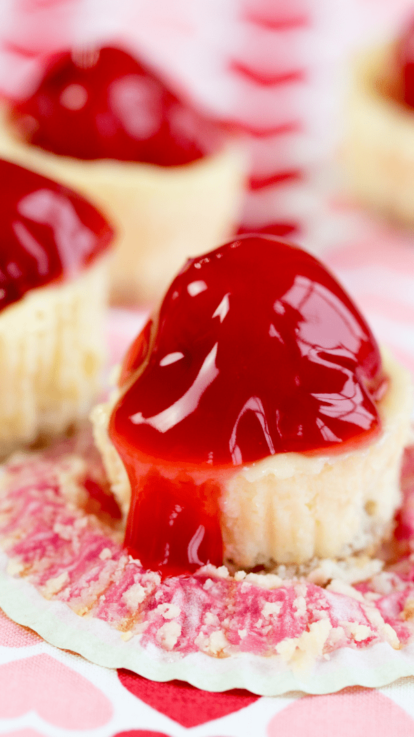 Easy Cherry Mini Cheesecake Bites