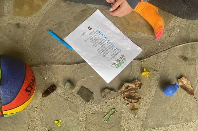 outdoor scavenger hunt for kids