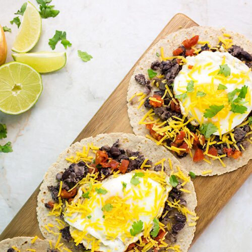 Skinny Huevos Rancheros To Make This Weekend for Brunch