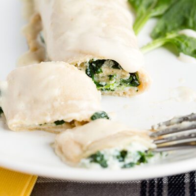 Healthy Savory Spinach and Ricotta Crepes