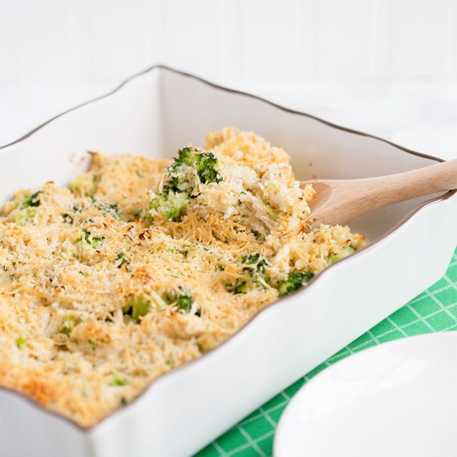 Cheesy Chicken Quinoa Casserole with Broccoli