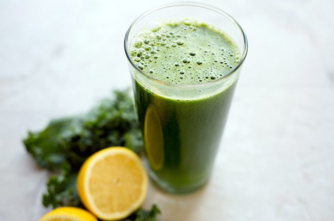 Green Juice with Lemon