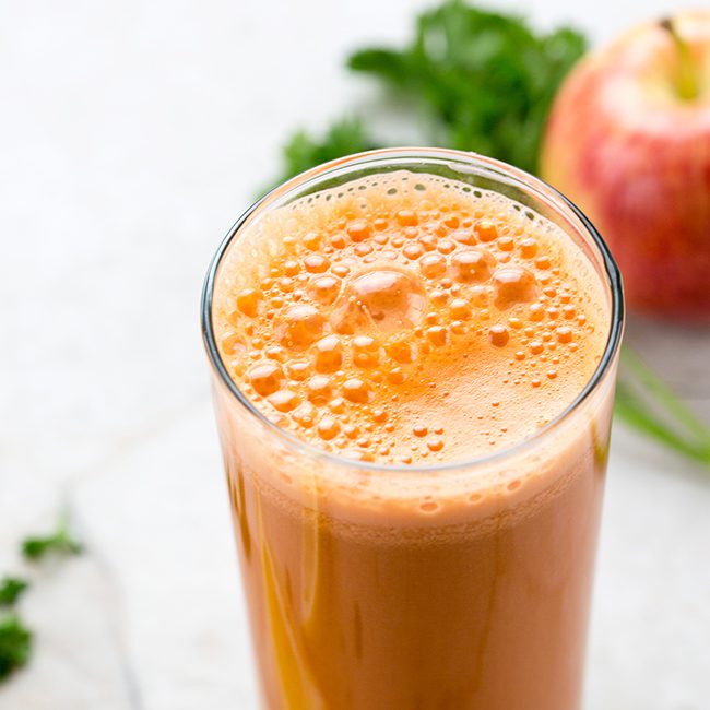 Fresh Start Juice with Carrots, Apples, and Ginger