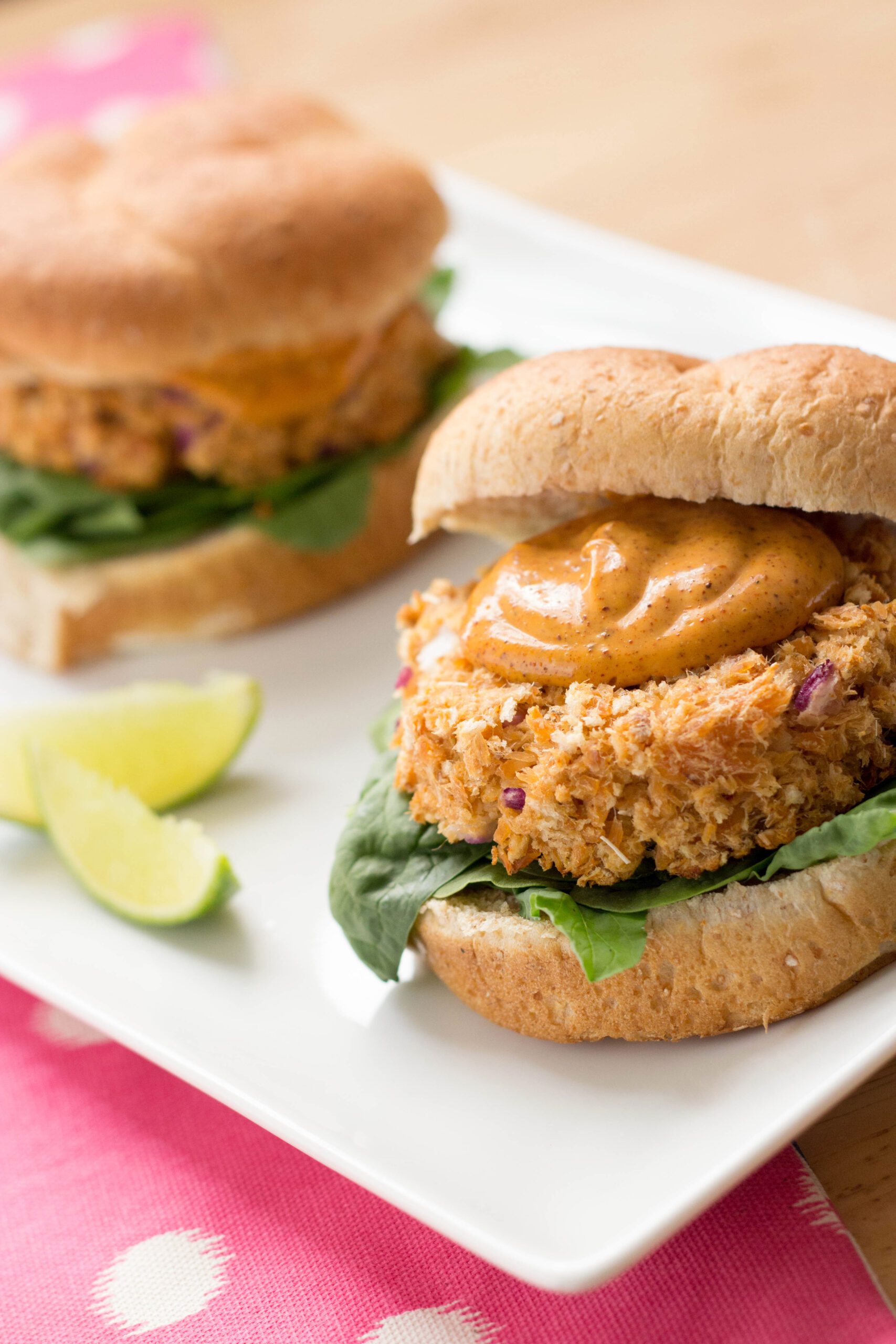 Healthy Salmon Burgers with Homemade Chili Lime Sauce