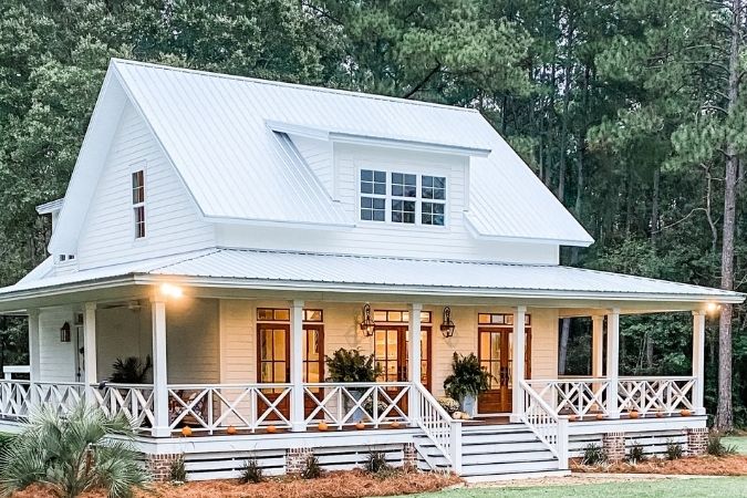 Exciting News Plus 12 Beautiful White Modern Farmhouse Exteriors
