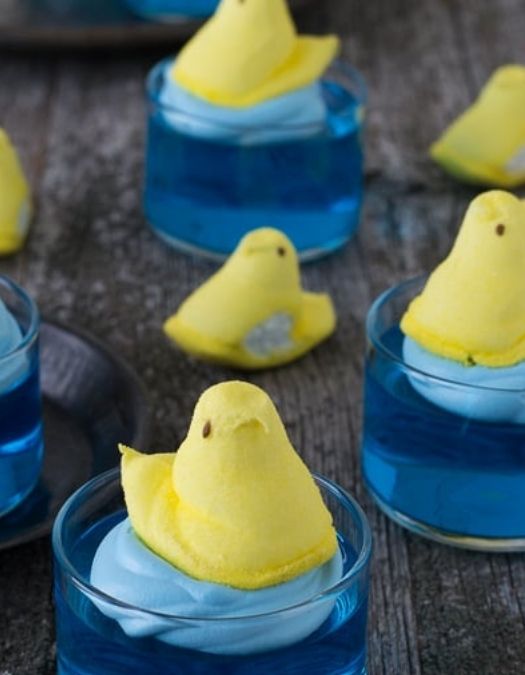 The 12 Cutest Easter Desserts: Swimming Peeps