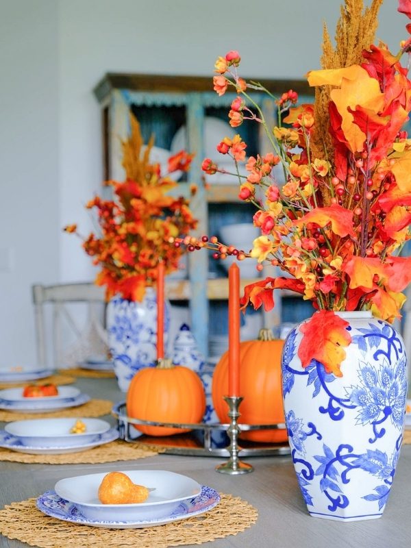 Beautiful Chinoiserie Tablescape: Inspiration to Style for the Holidays