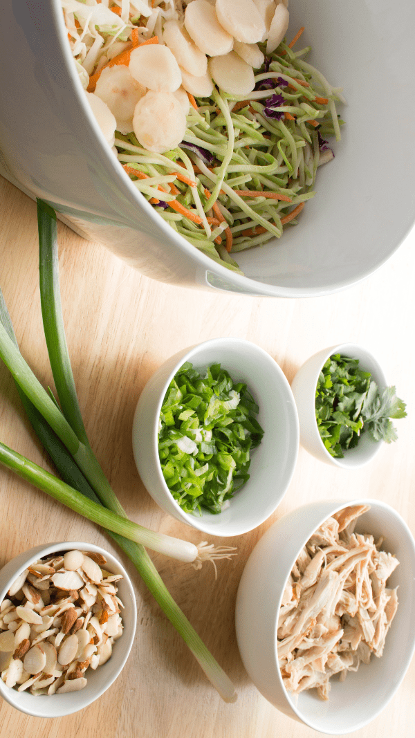 Ingredients in Easy Asian Chicken Salad