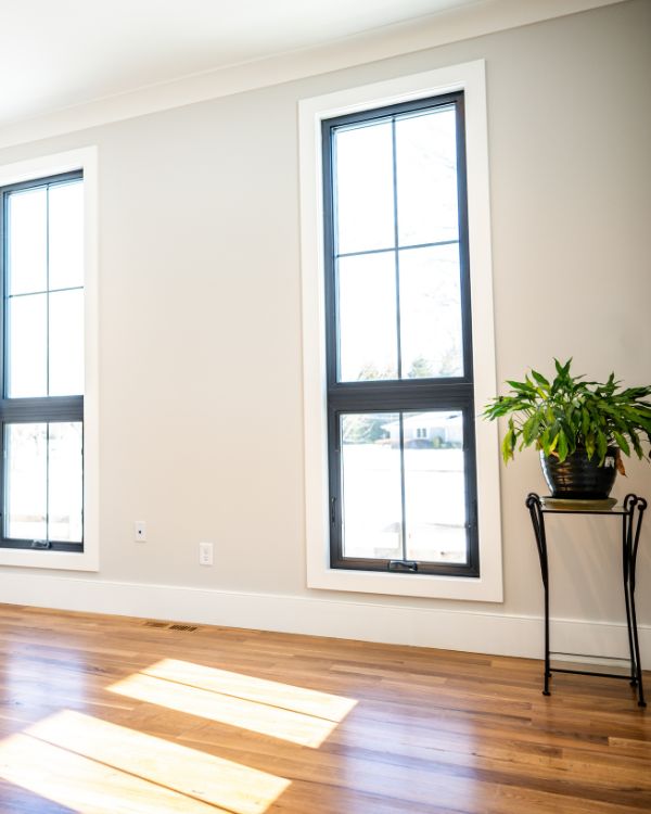side window 